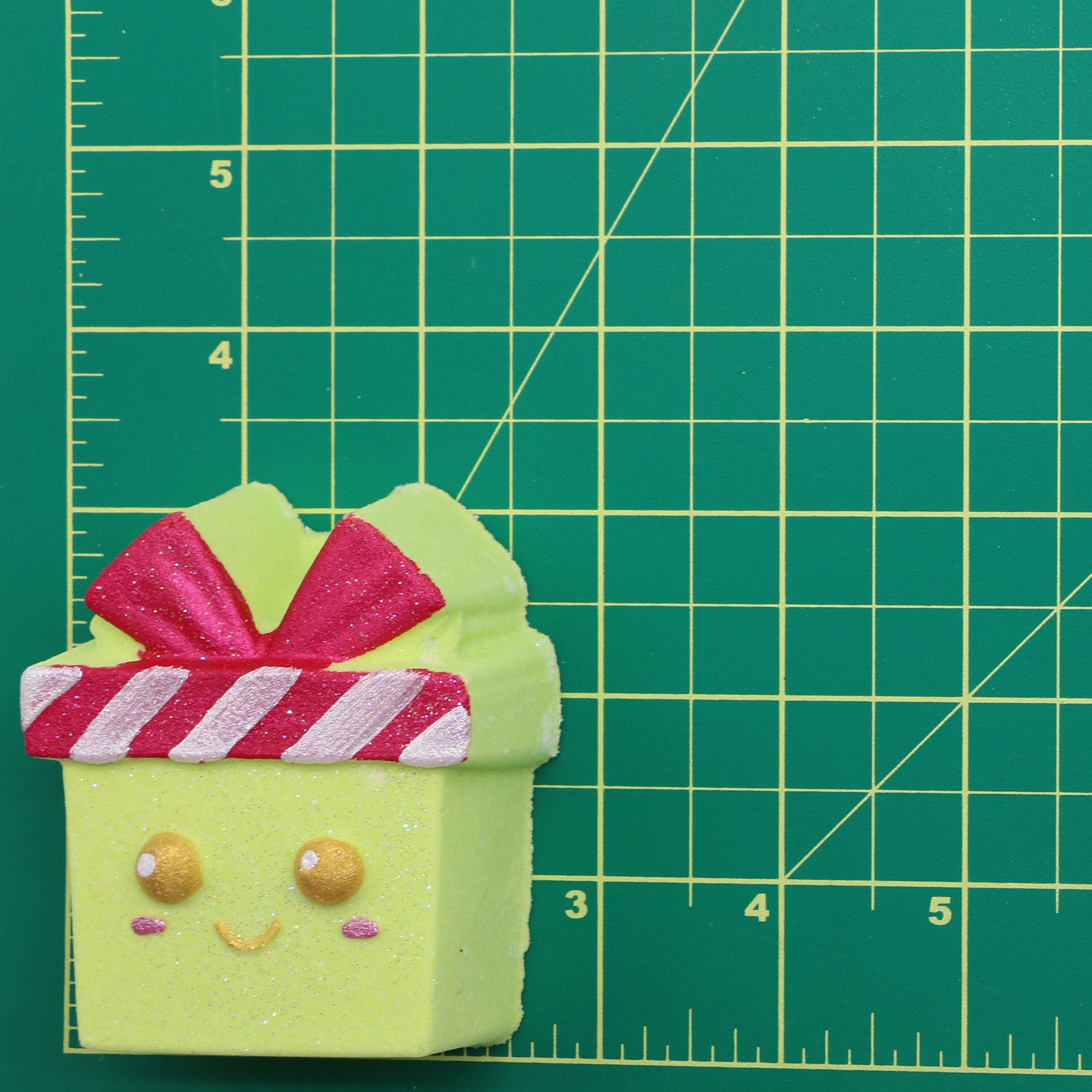 Christmas - Present Face