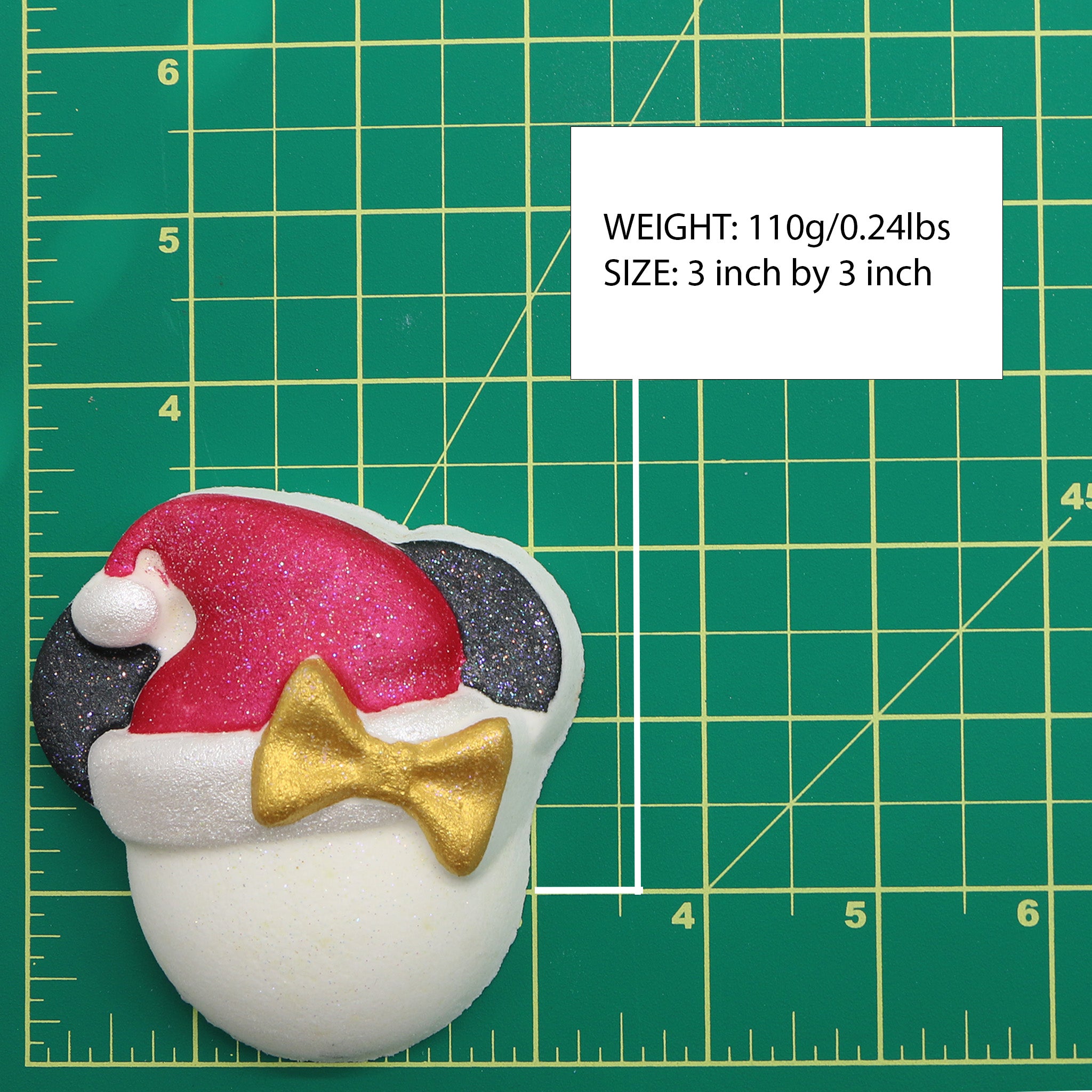 Christmas - Minnie Santa