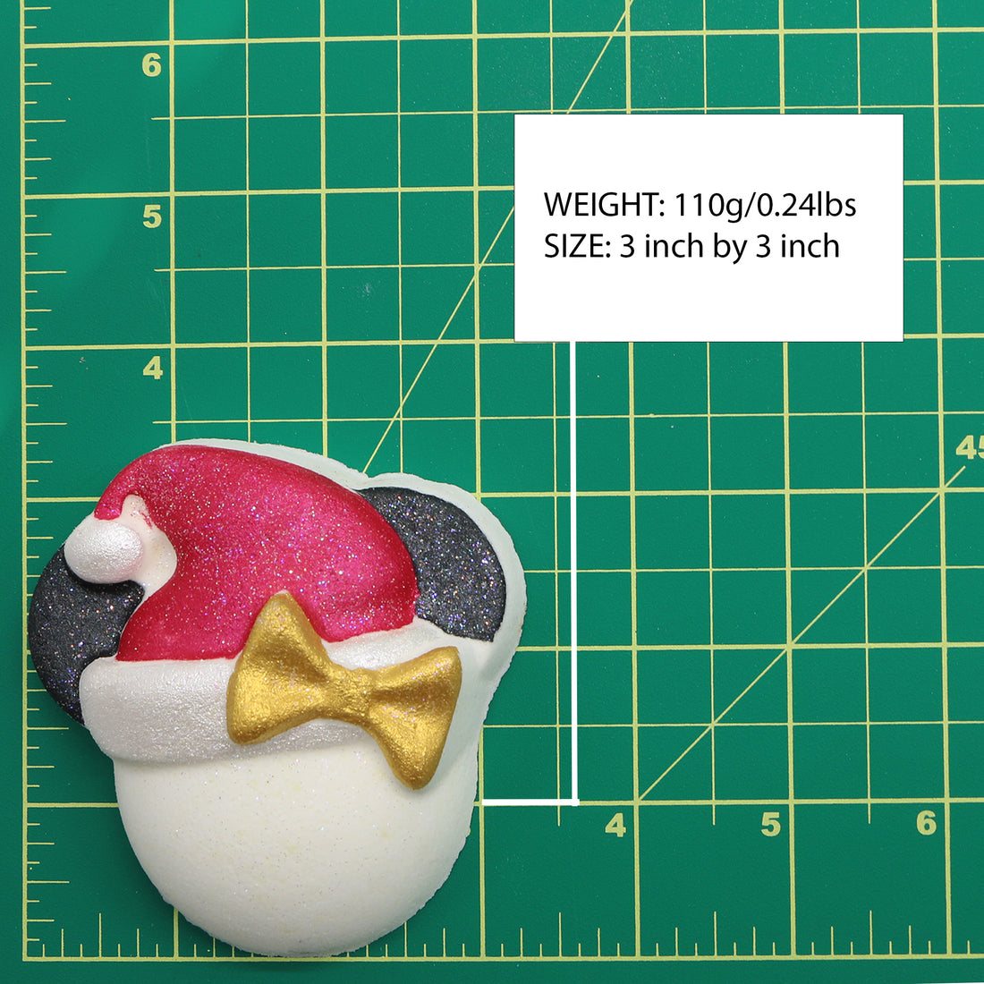 Christmas - Minnie Santa